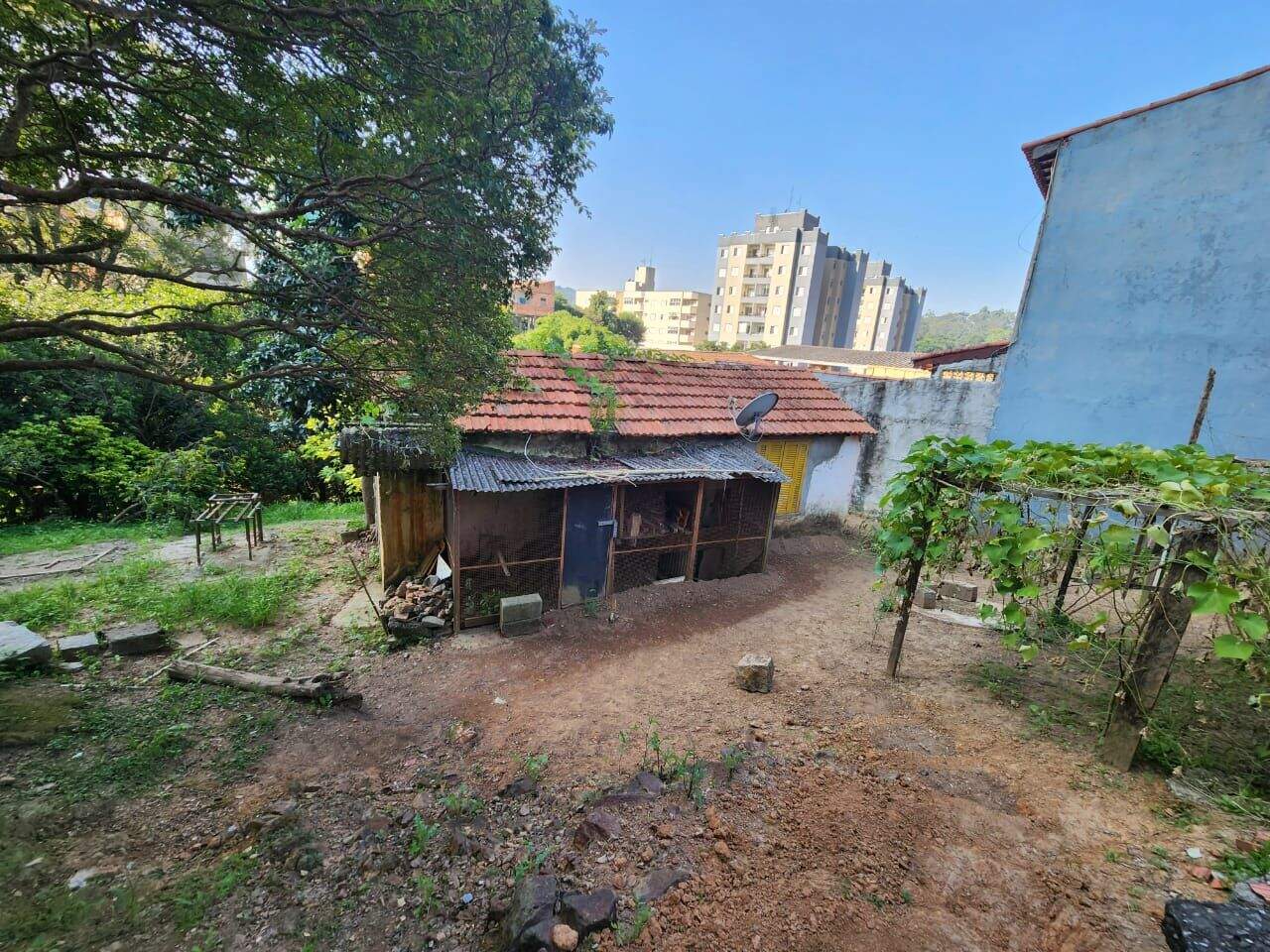 Terreno à venda no Vila Bocaina: 