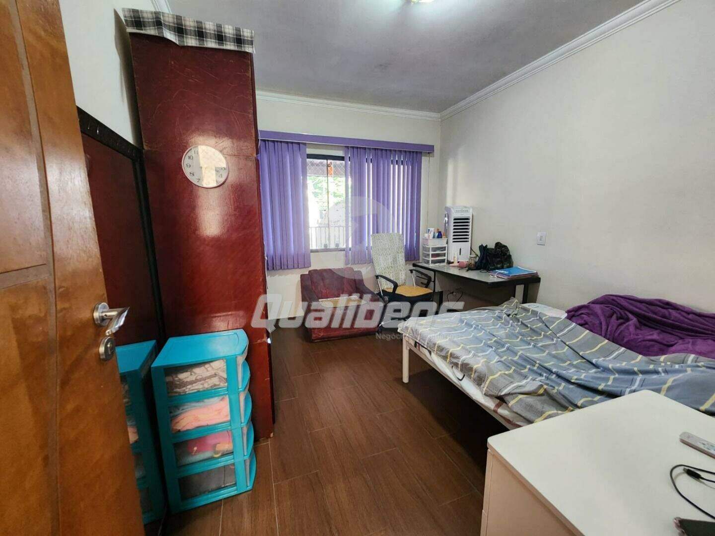 Sobrado à venda no Vila Guarani: 