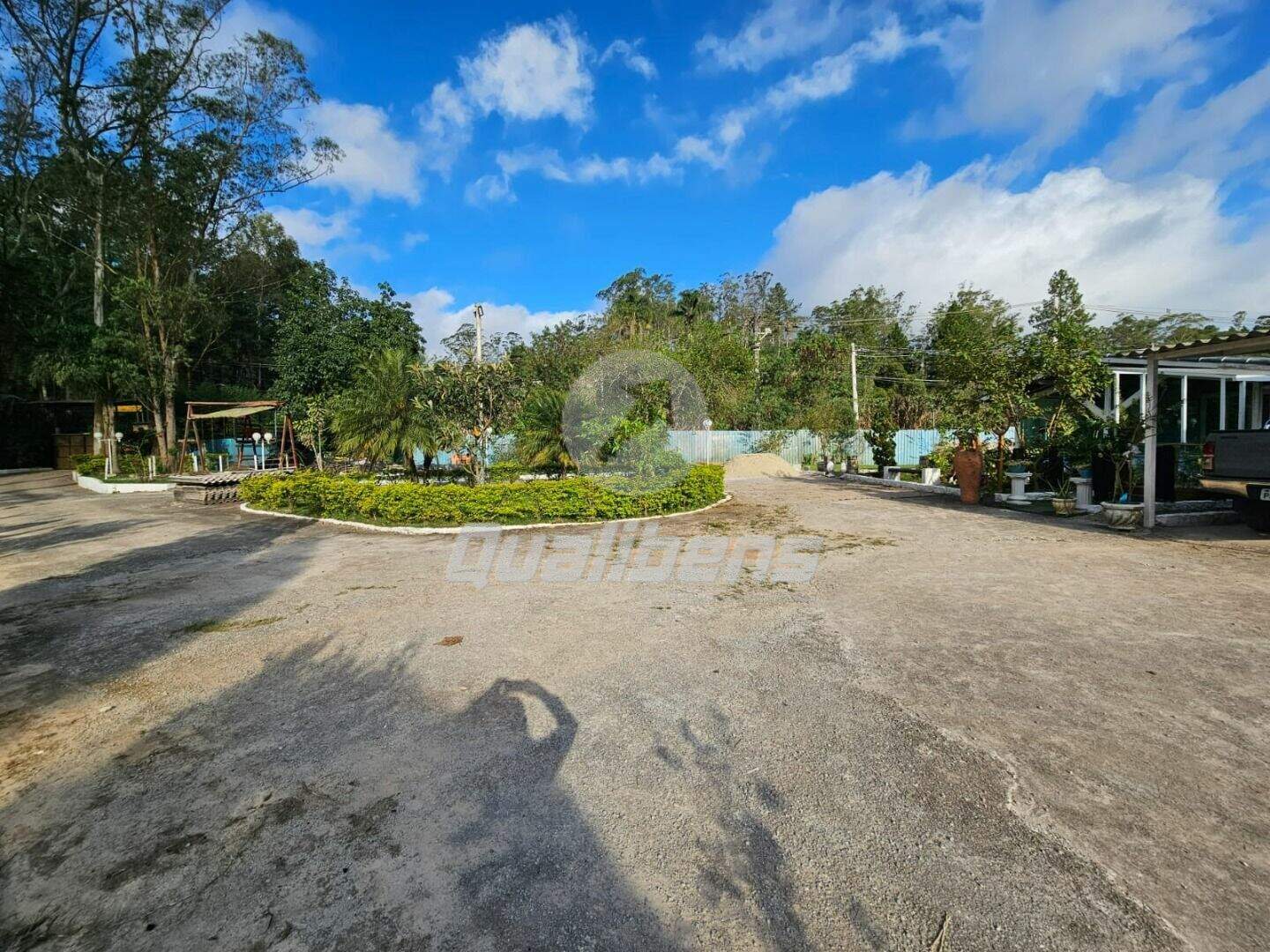Chácara à venda no Jardim Maria Eneida: 