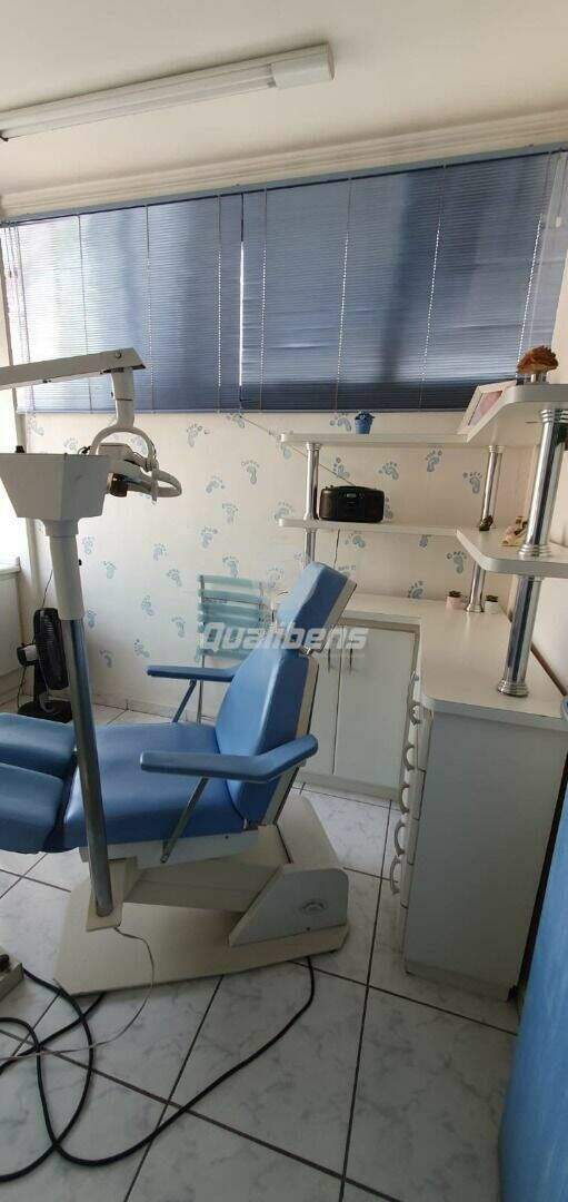 Sala à venda no Centro: 