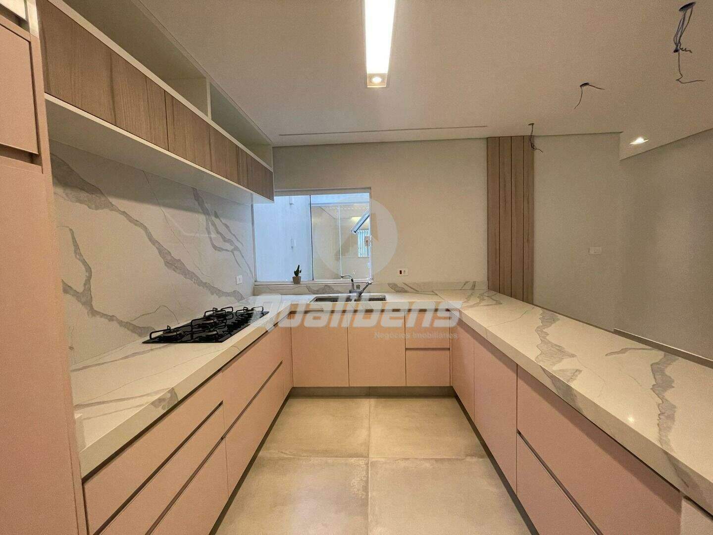 Sobrado à venda no Jardim São Francisco: 