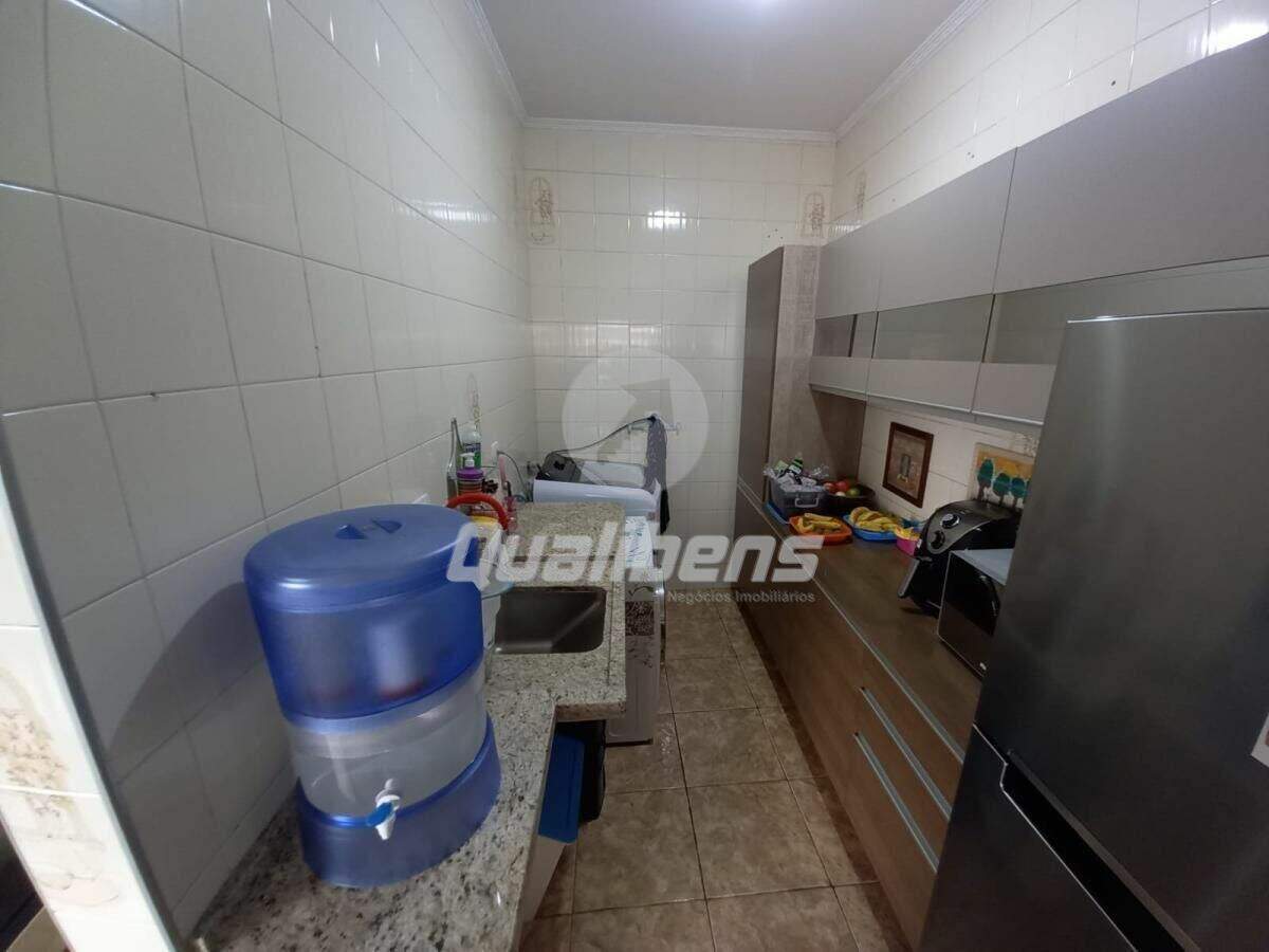 Sobrado à venda no Jardim Zaira: 