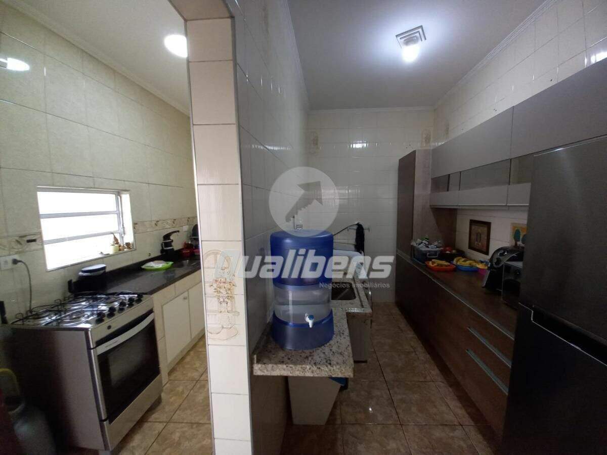 Sobrado à venda no Jardim Zaira: 
