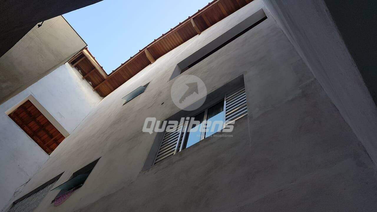 Casa à venda no Jardim São Francisco: 