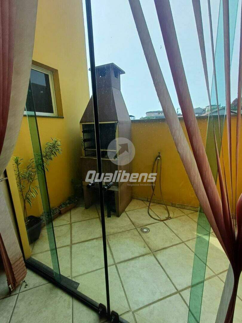 Sobrado à venda no Jardim do Estádio: 