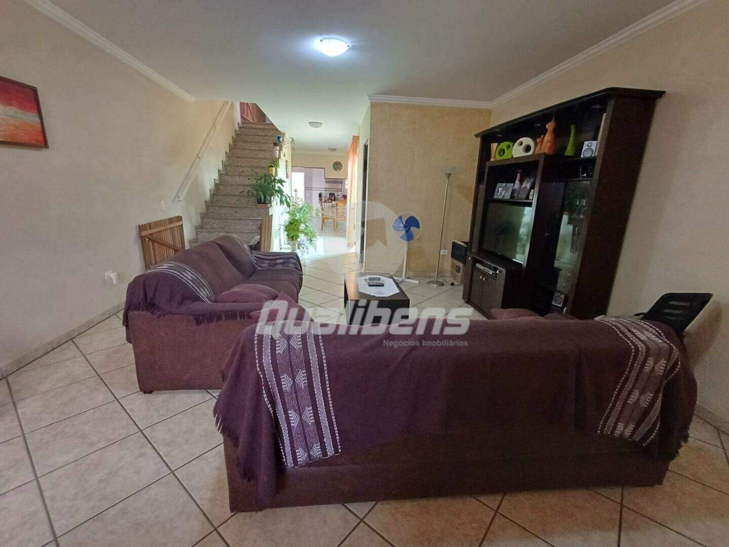 Sobrado à venda no Jardim do Estádio: 