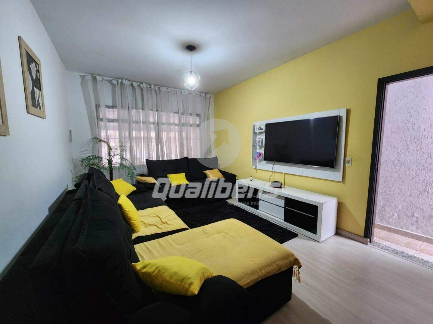 Sobrado à venda no Vila Assis Brasil: 