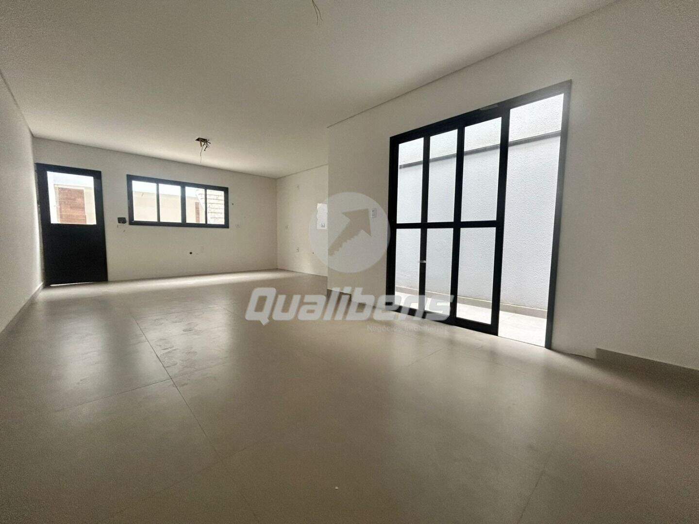 Sobrado à venda no Vila Nossa Senhora das Vitórias: 