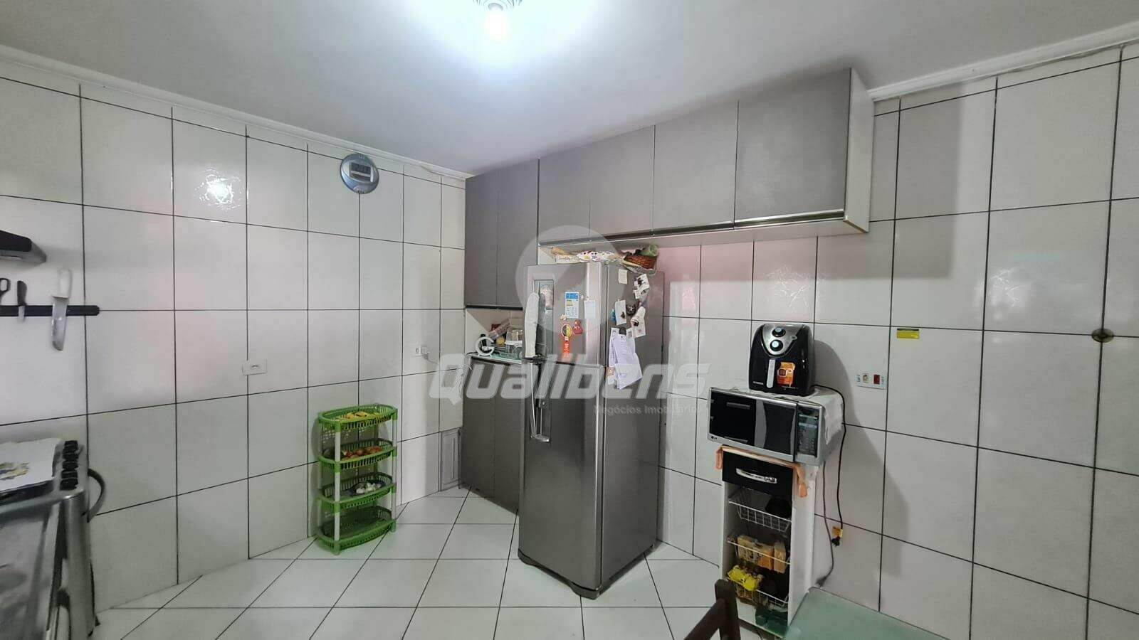 Sobrado à venda no Jardim Santista: 