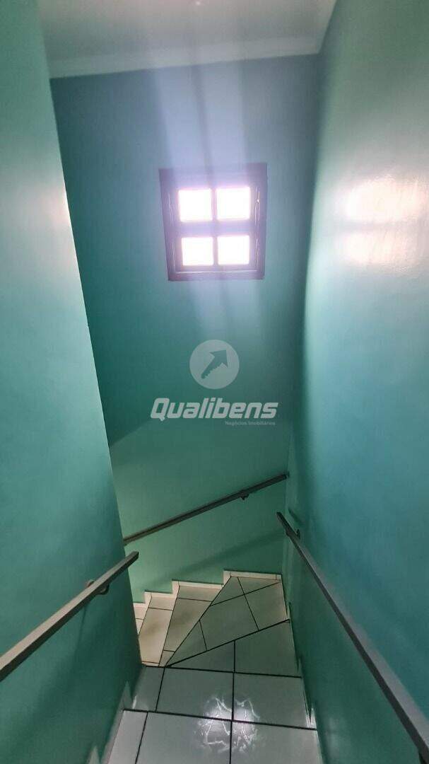Sobrado à venda no Jardim Santista: 