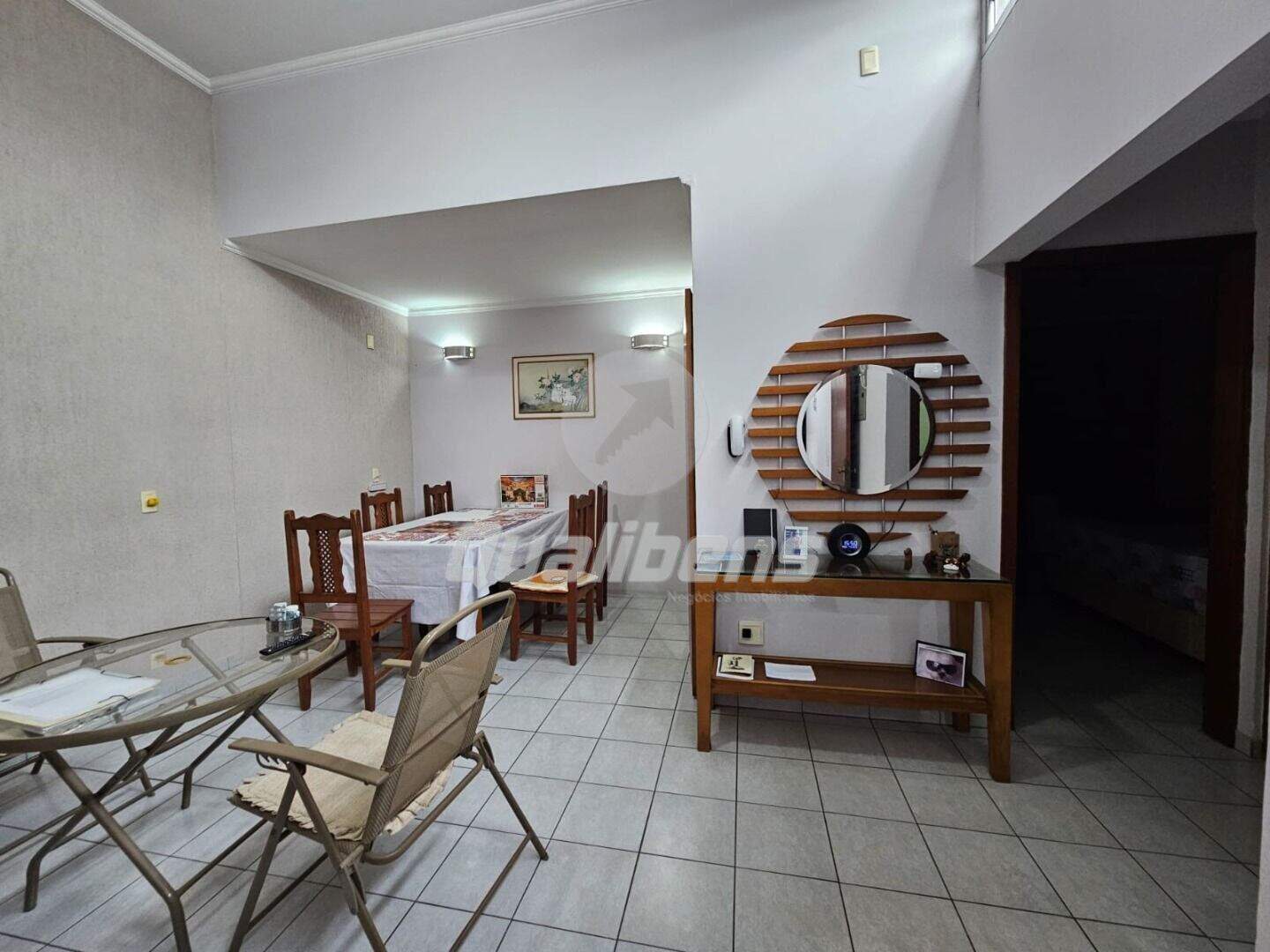 Casa à venda no Parque São Vicente: 