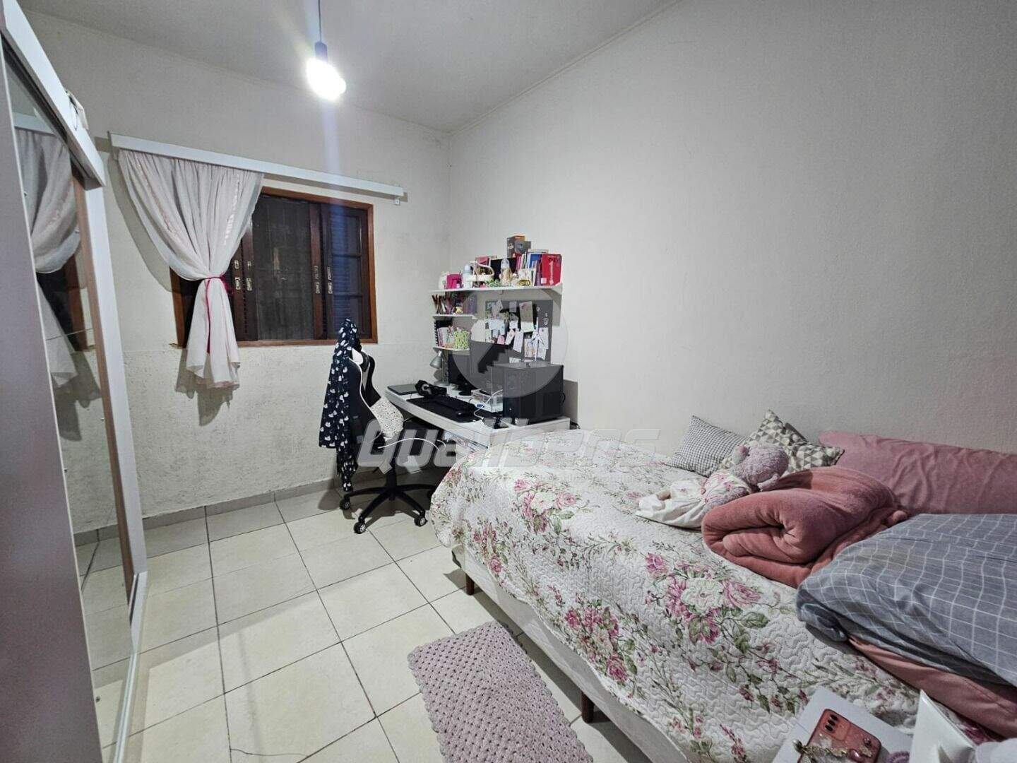 Casa à venda no Jardim Aracy: 