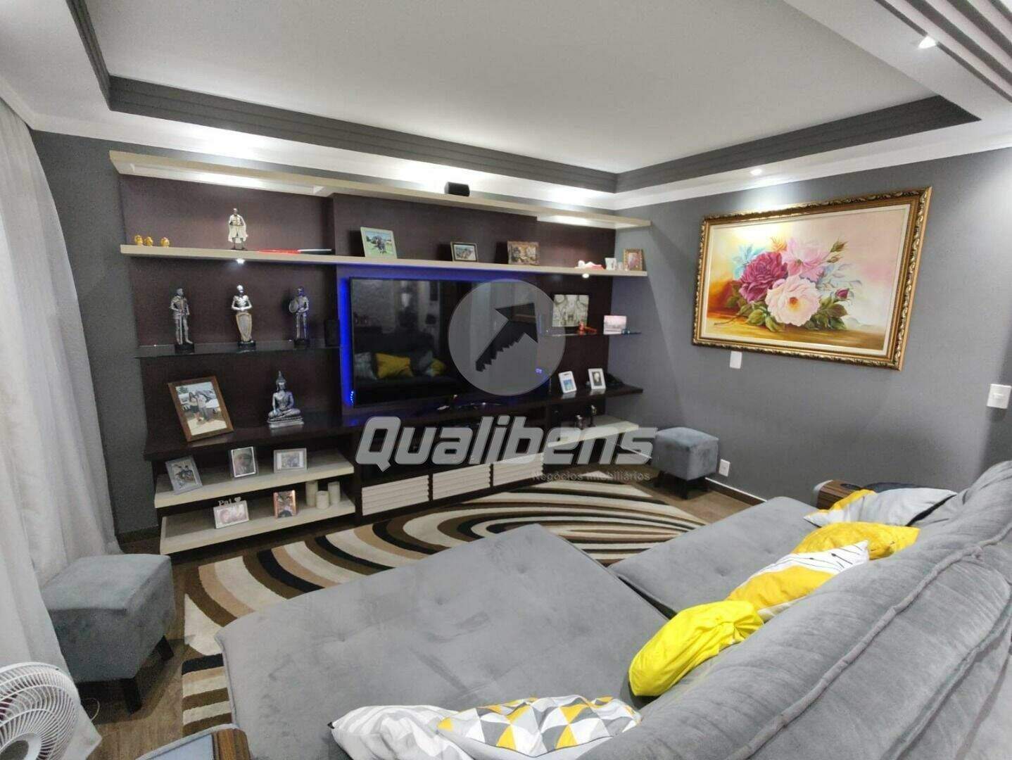 Apartamento à venda no Santa Teresinha: 