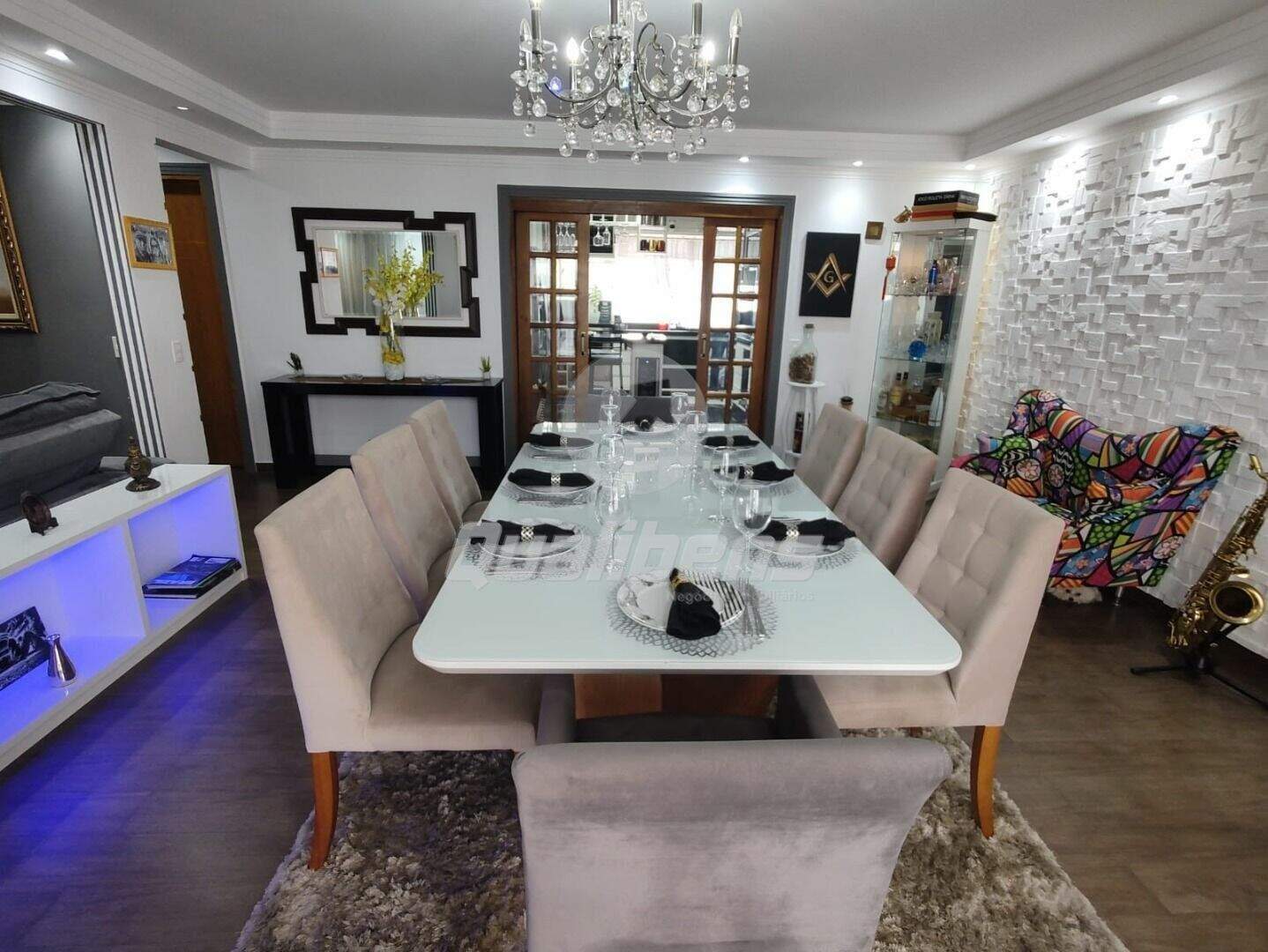 Apartamento à venda no Santa Teresinha: 