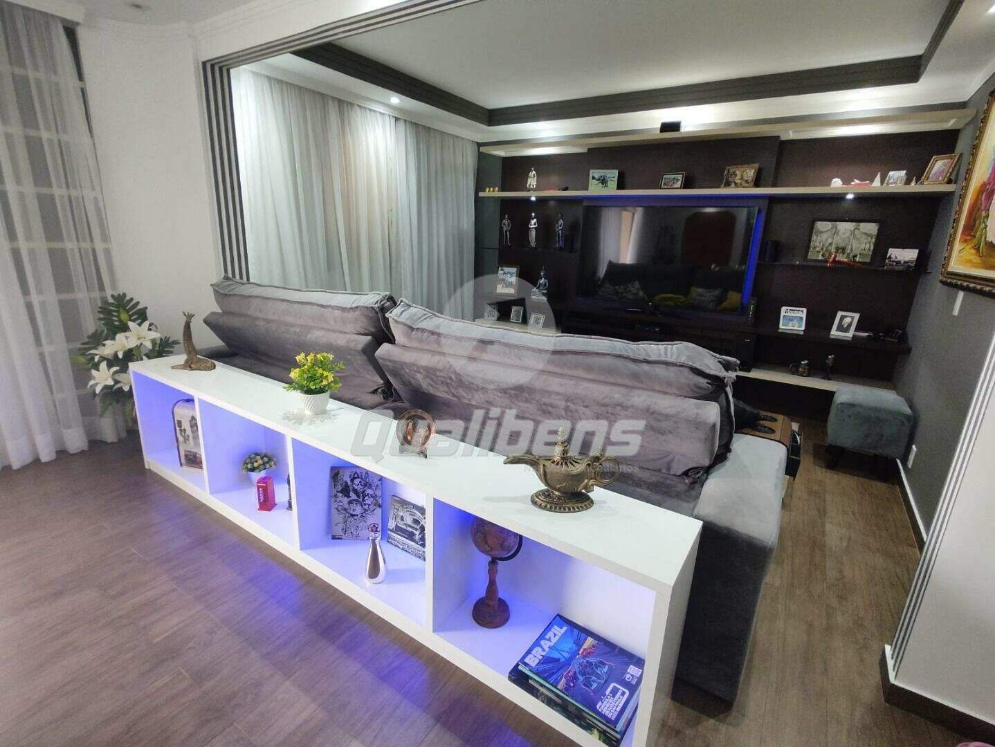 Apartamento à venda no Santa Teresinha: 