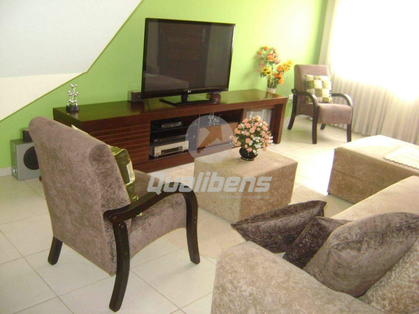 Sobrado à venda no Jardim Pilar: 