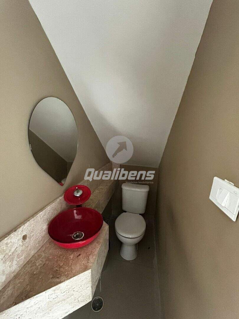Sobrado à venda no Vila Emílio: 