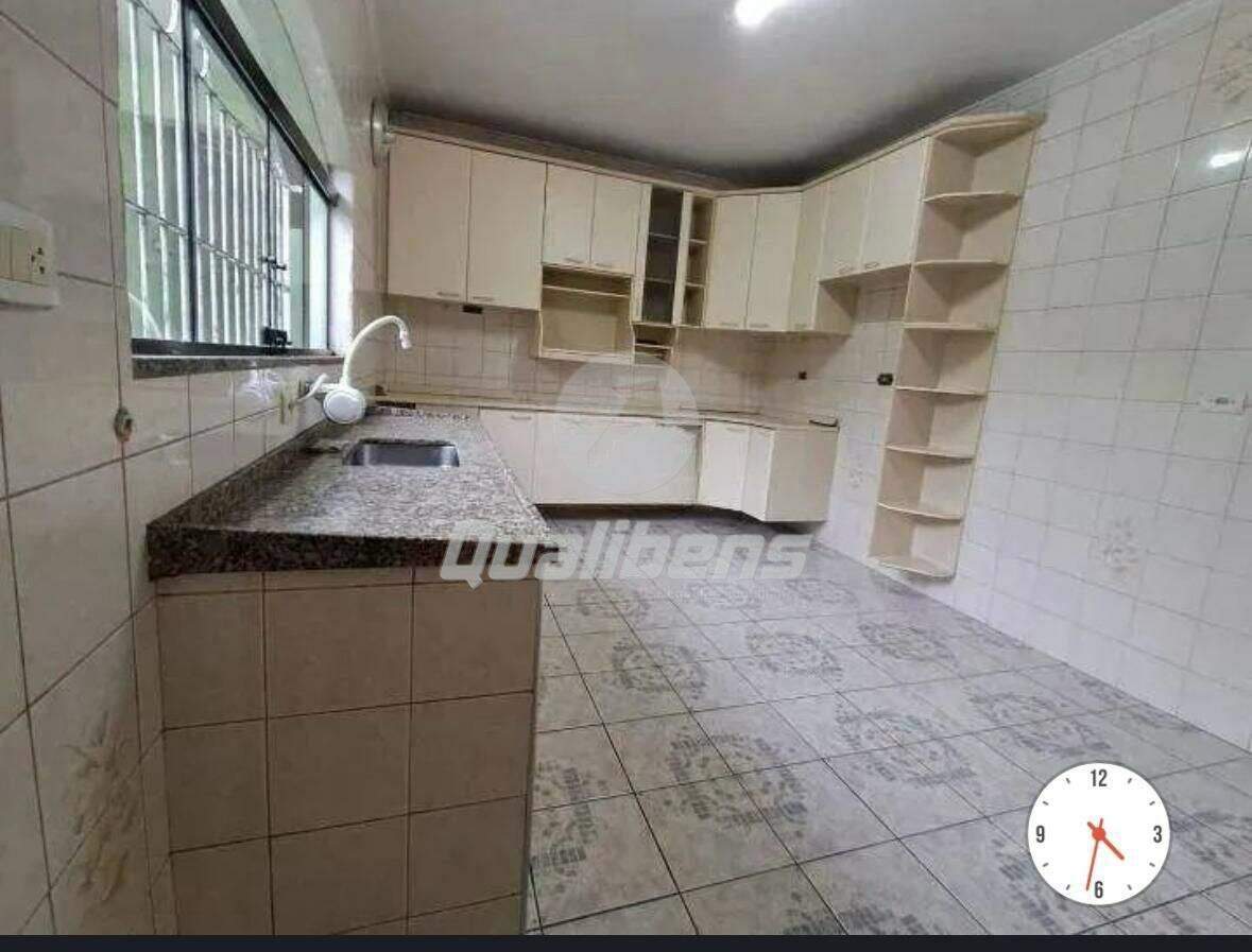 Sobrado à venda no Jardim Santa Lídia: 