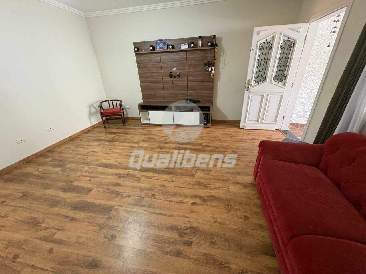 Sobrado à venda no Jardim Pedroso: 