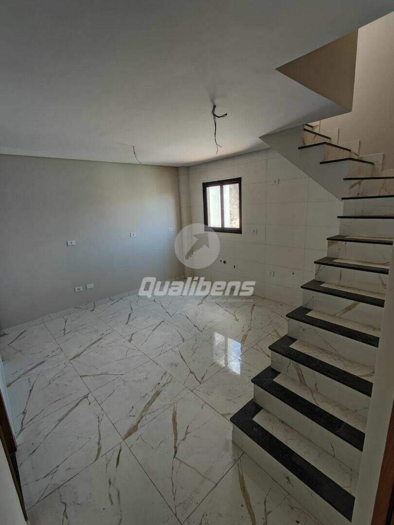 Apartamento à venda no Vila Cecília Maria: 