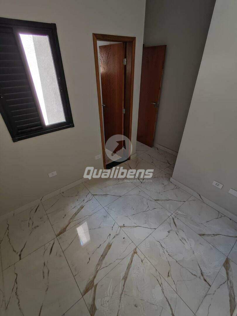 Apartamento à venda no Vila Cecília Maria: 