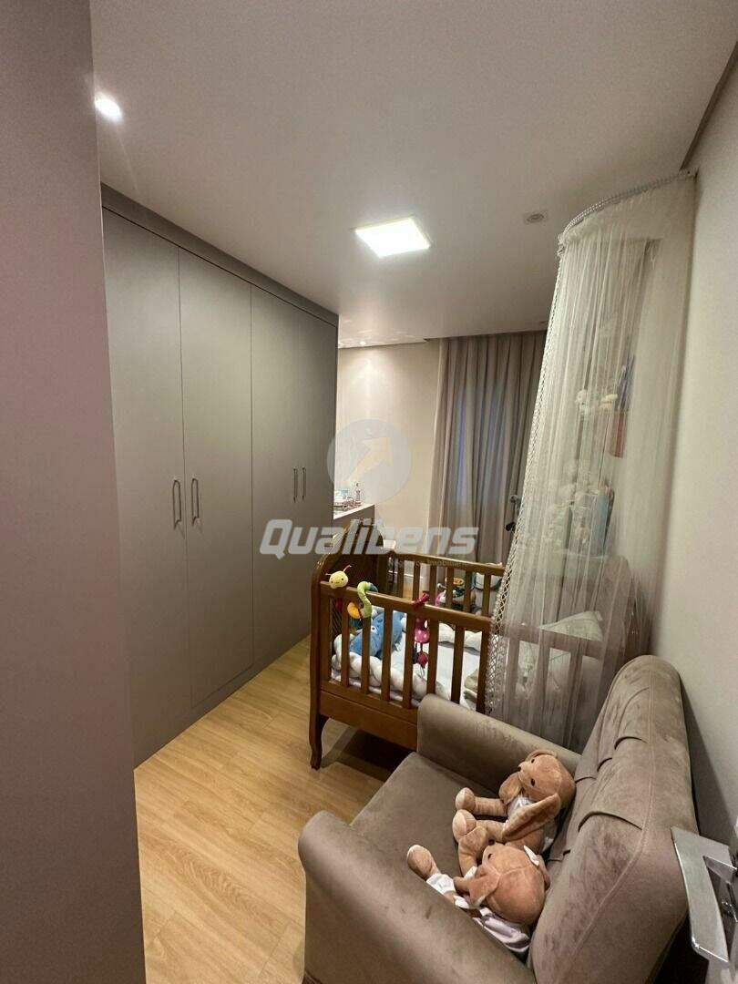 Apartamento à venda no Vila Scarpelli: 