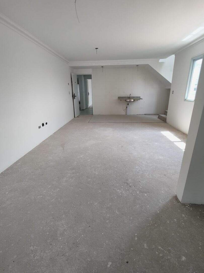 Apartamento Duplex à venda no Vila Assis Brasil: 