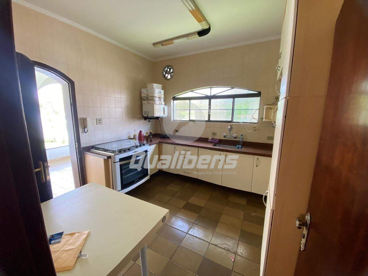 Sobrado à venda no Jardim Pedroso: 