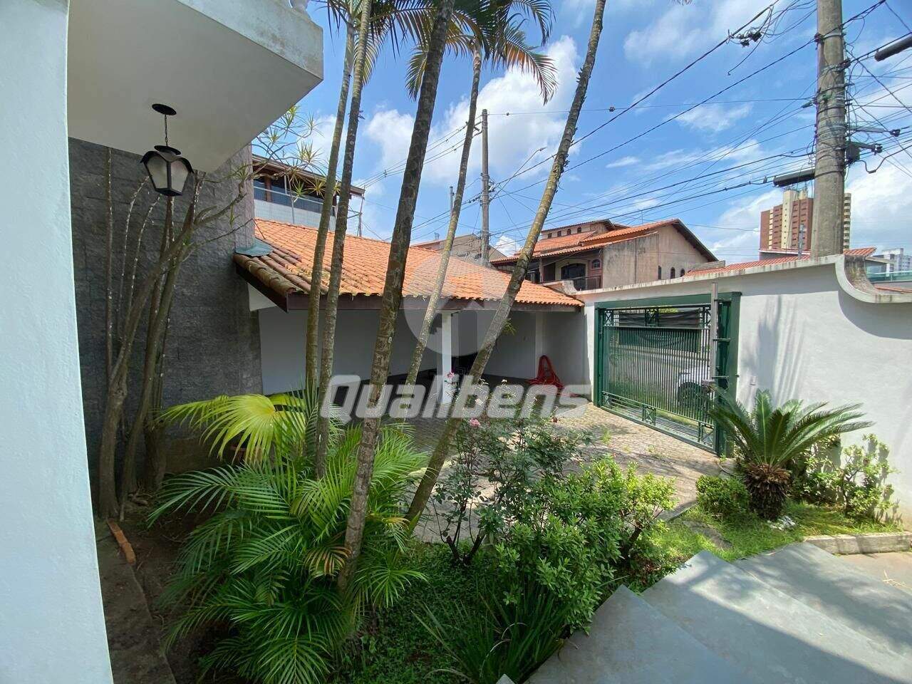 Sobrado à venda no Jardim Pedroso: 