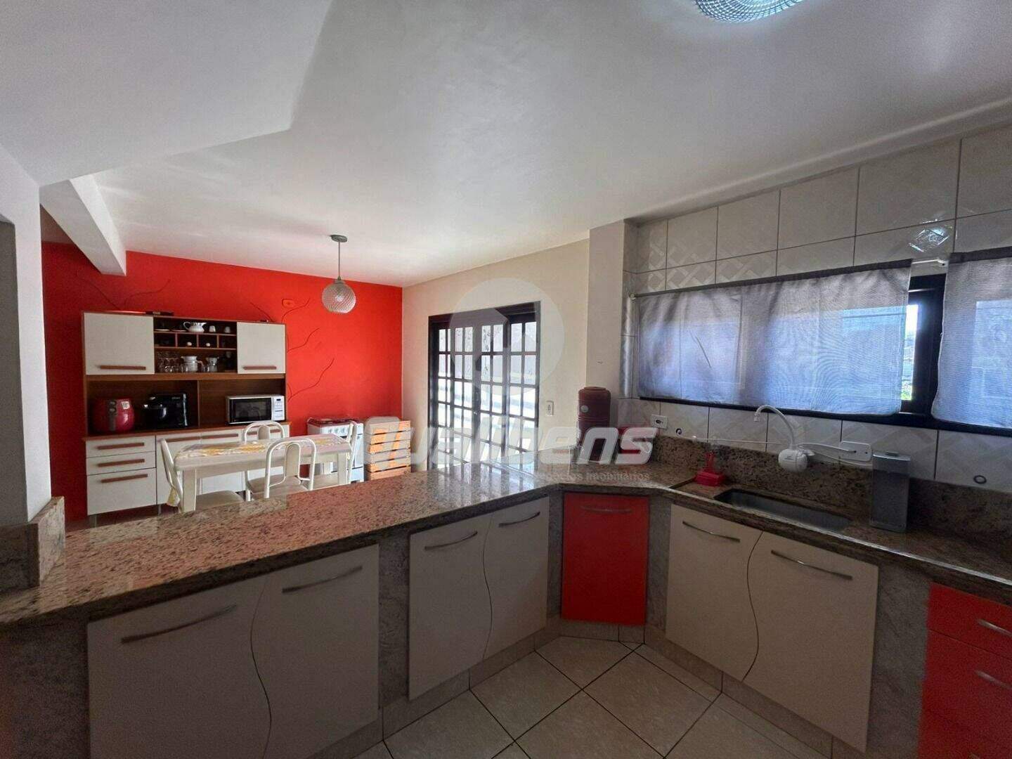 Casa à venda no Jardim Pilar: 