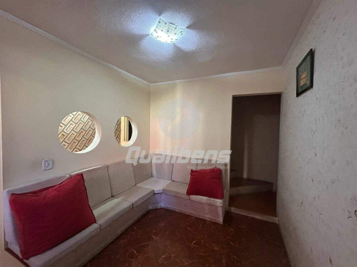 Casa à venda no Jardim Pilar: 