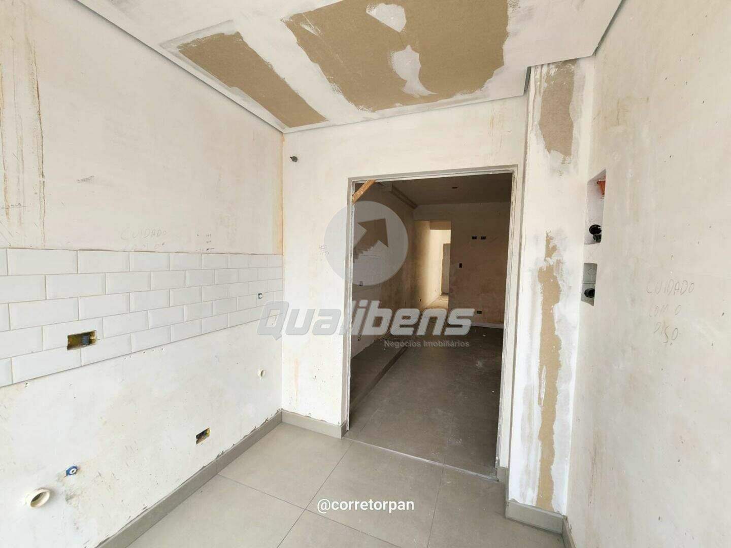 Apartamento à venda no Vila Bocaina: 