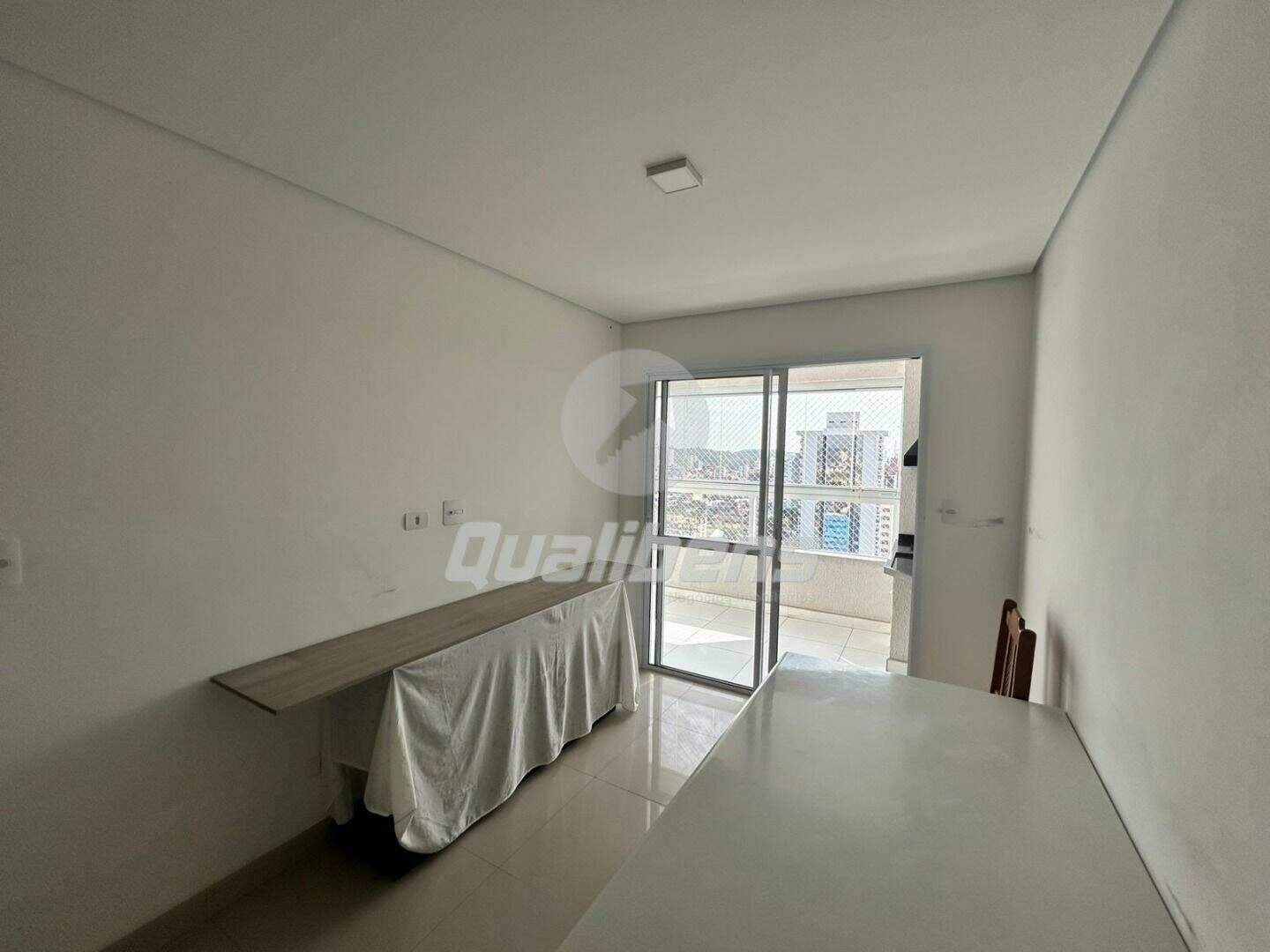Apartamento à venda no Vila Bocaina: 