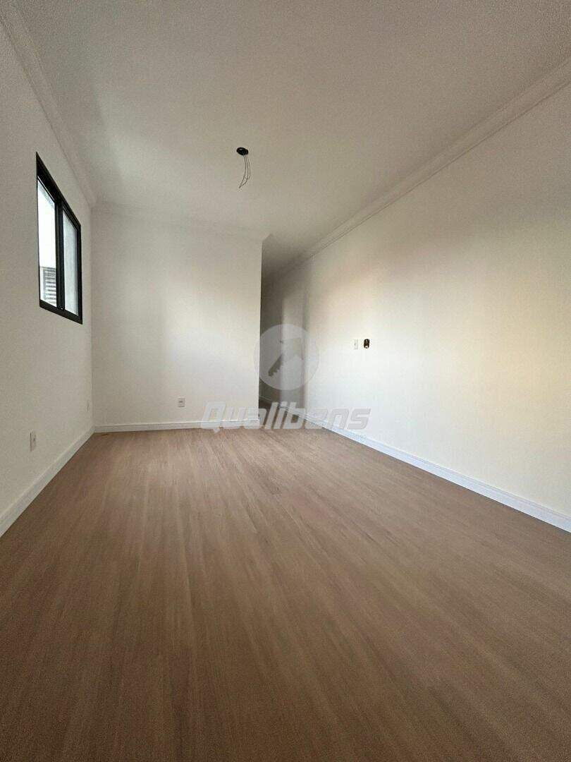 Apartamento à venda no Vila Bocaina: 