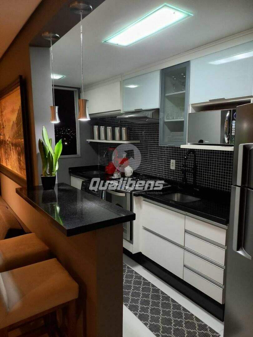 Apartamento à venda no Parque São Vicente: 