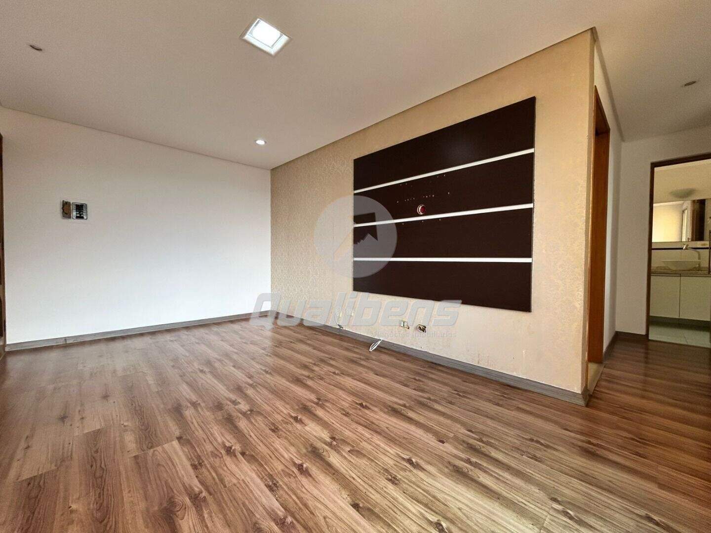 Apartamento à venda no Parque São Vicente: 