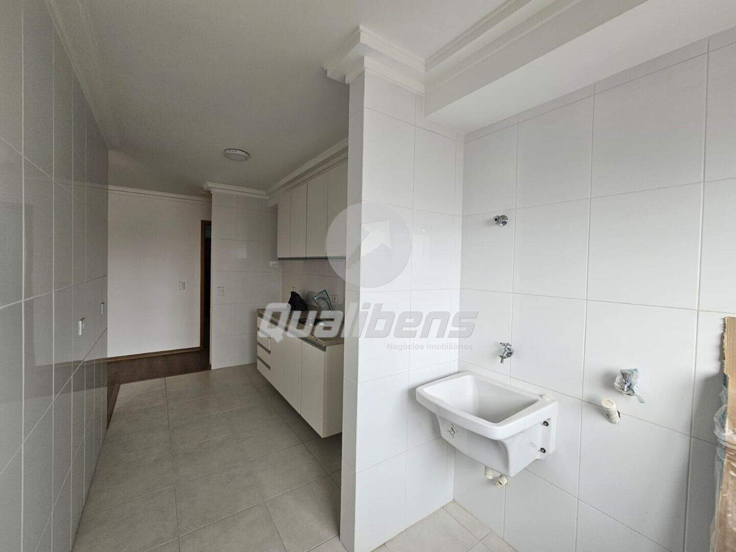 Apartamento à venda no Parque São Vicente: 