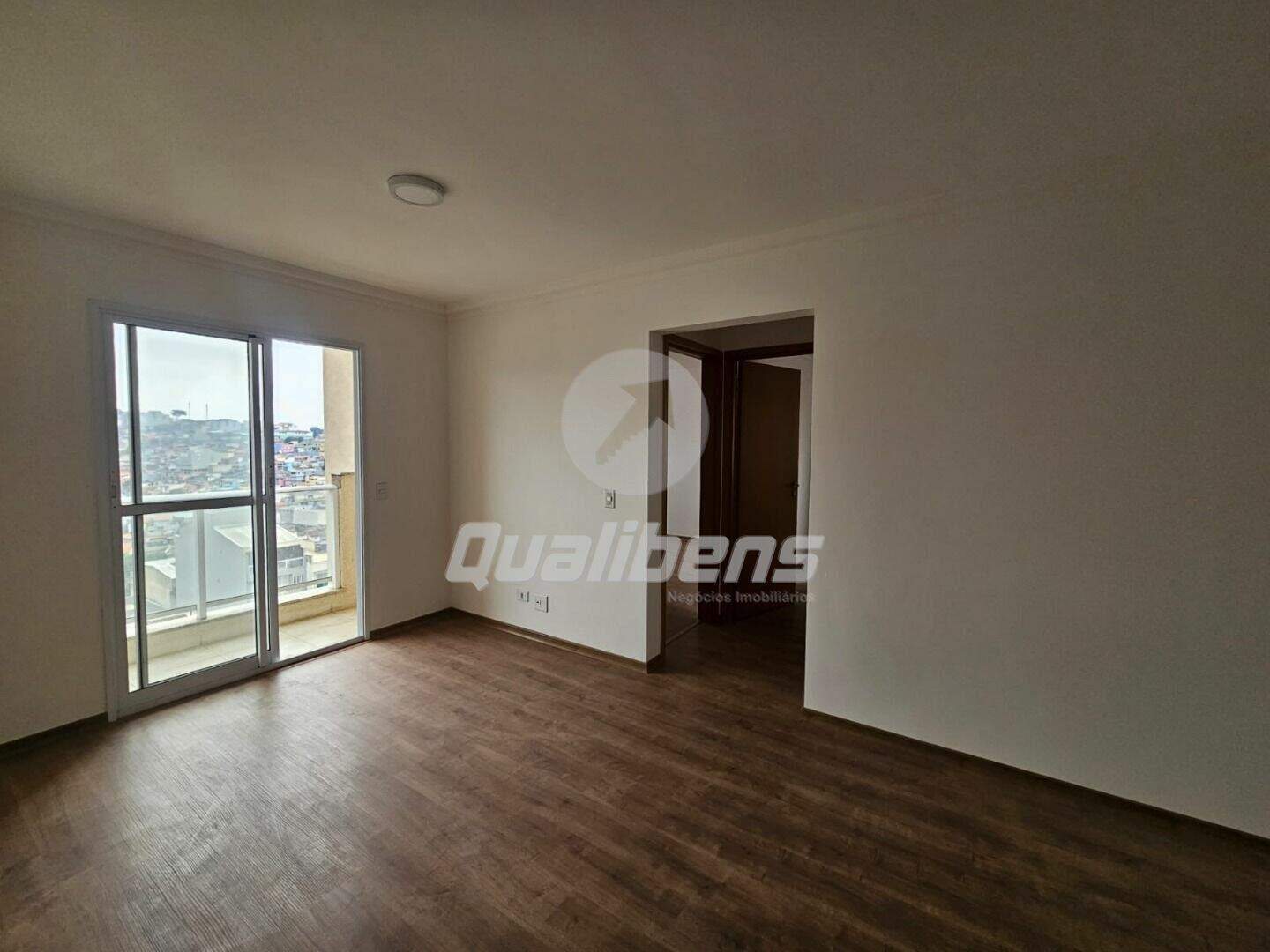 Apartamento à venda no Parque São Vicente: 