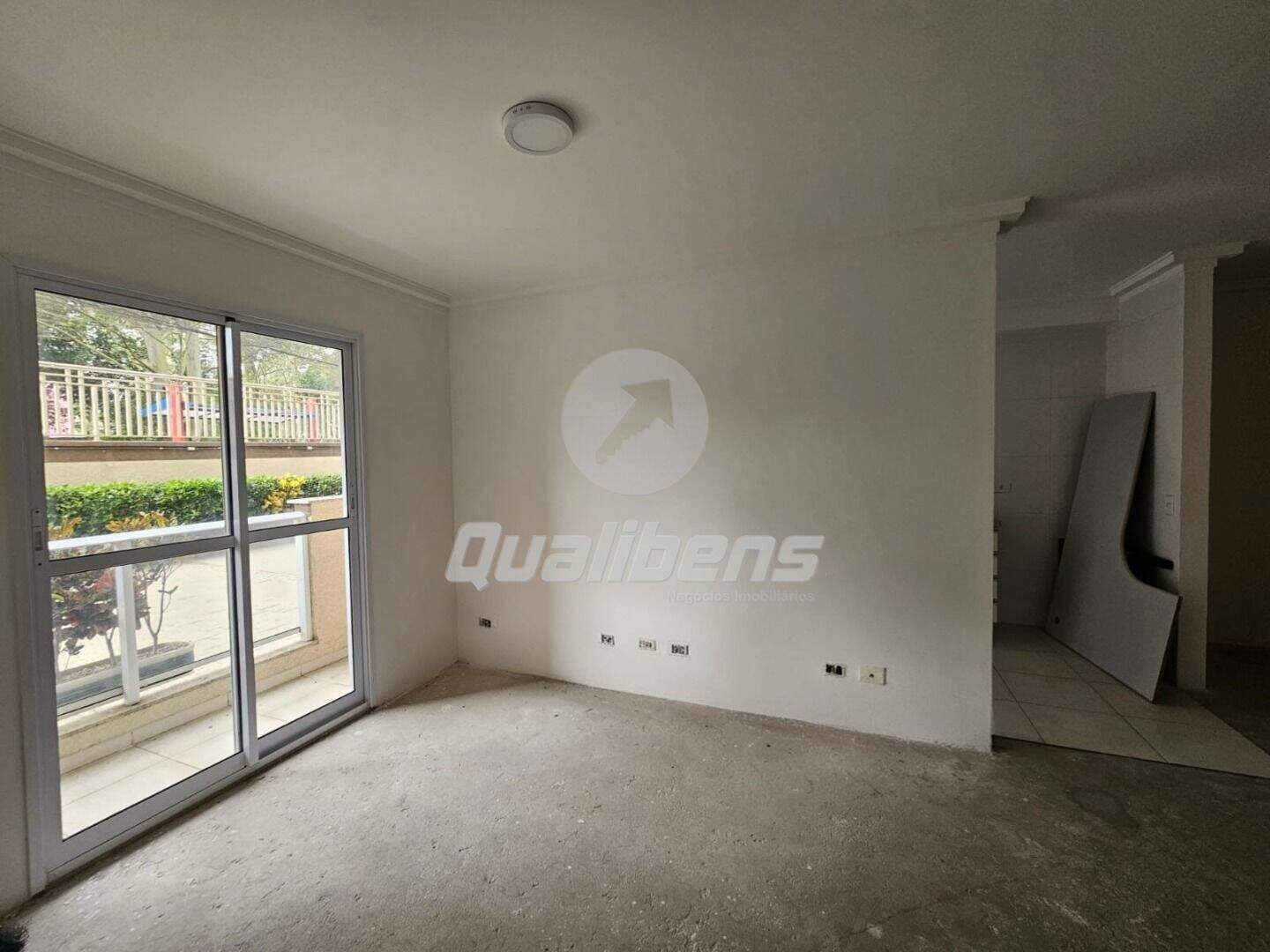 Apartamento à venda no Parque São Vicente: 