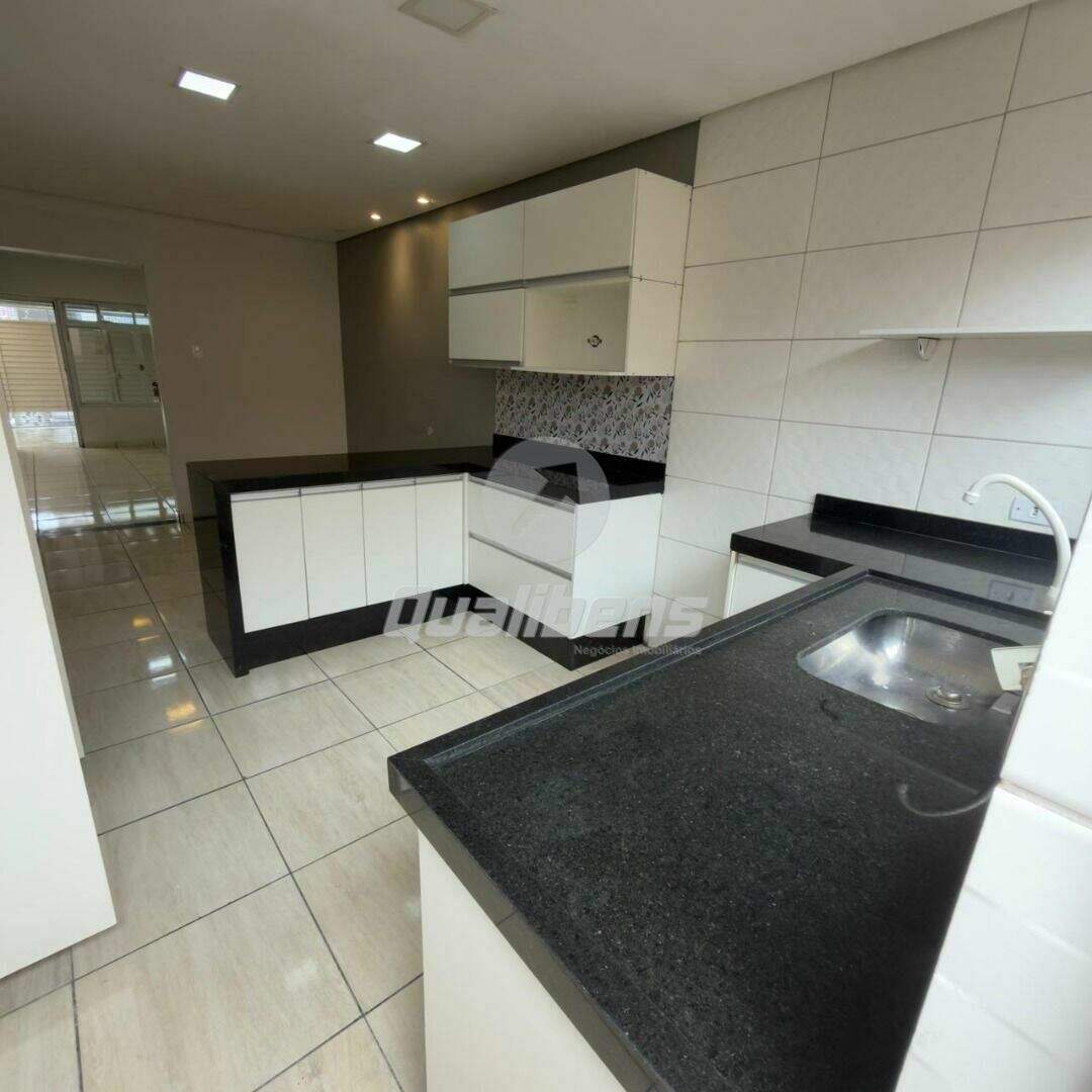 Casa à venda no Parque São Vicente: 