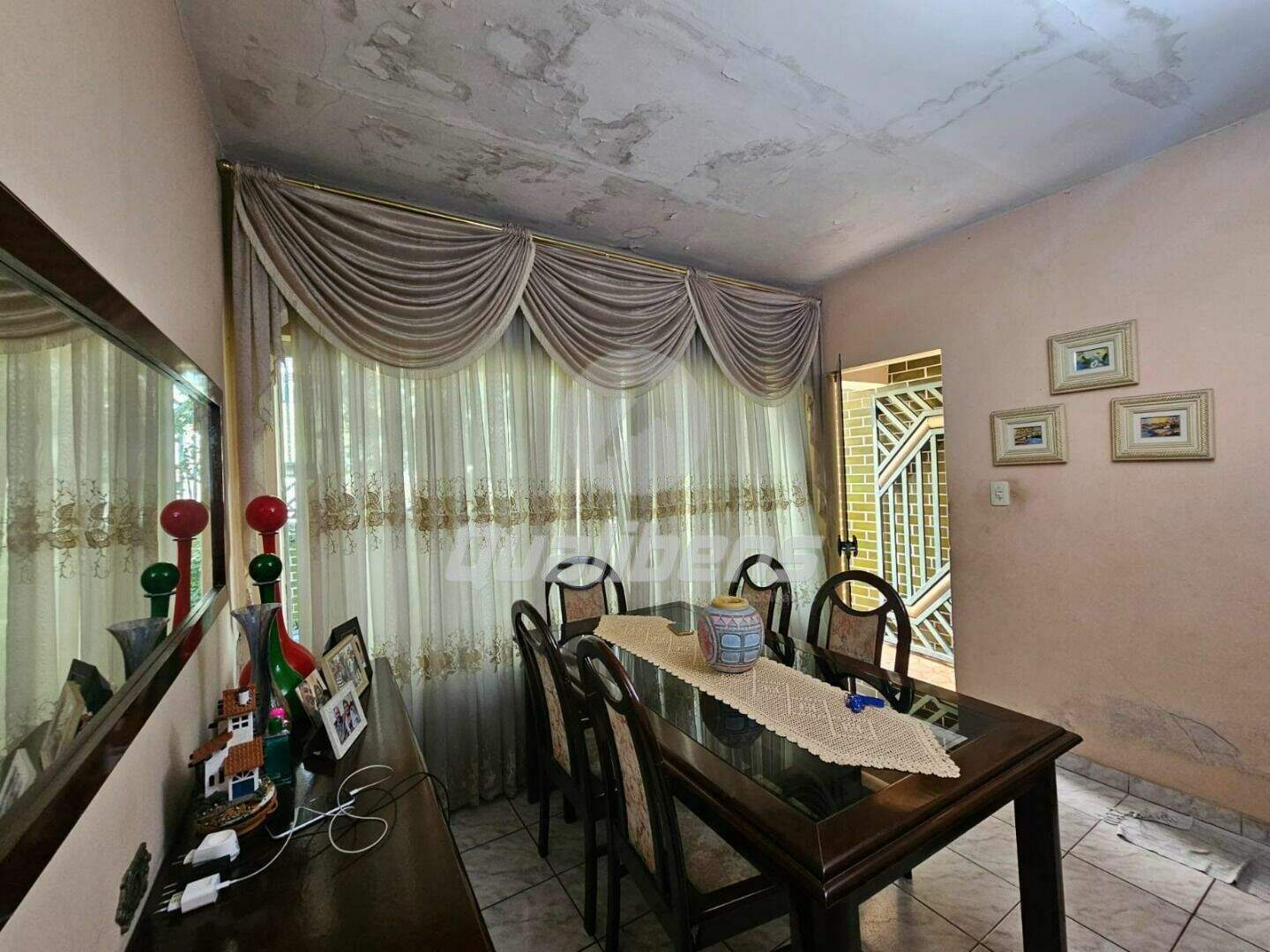 Casa à venda no Parque São Vicente: 