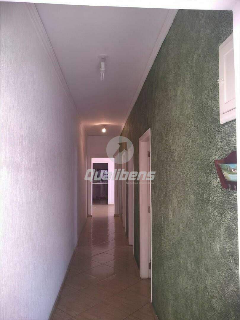 Casa à venda no Parque São Vicente: 
