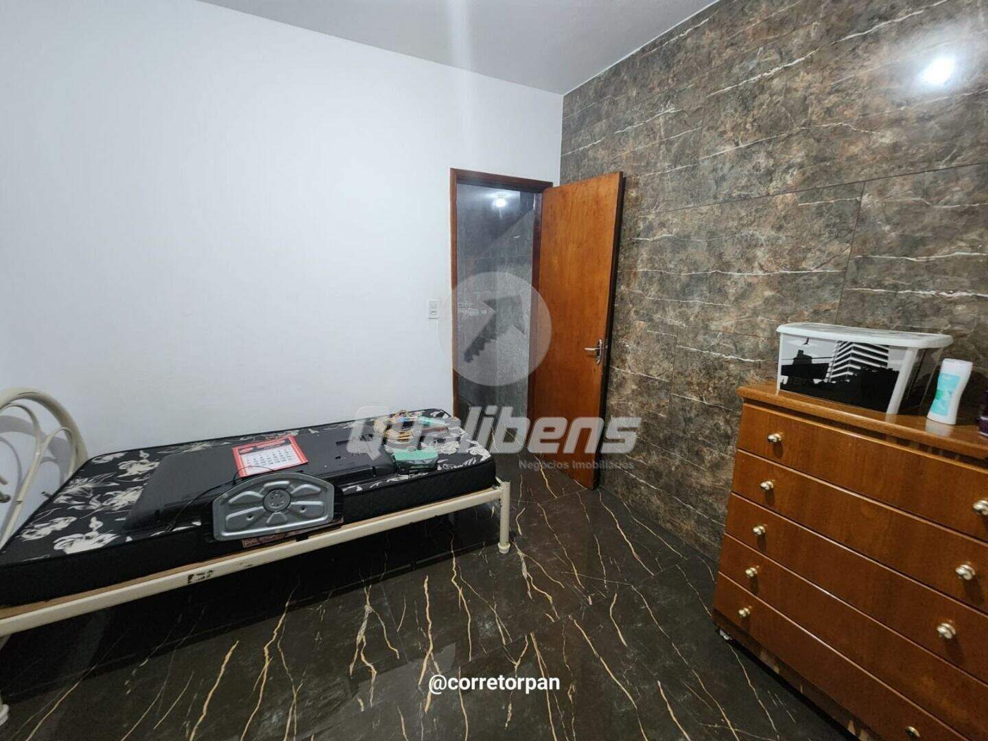 Casa à venda no Jardim Bógus: 