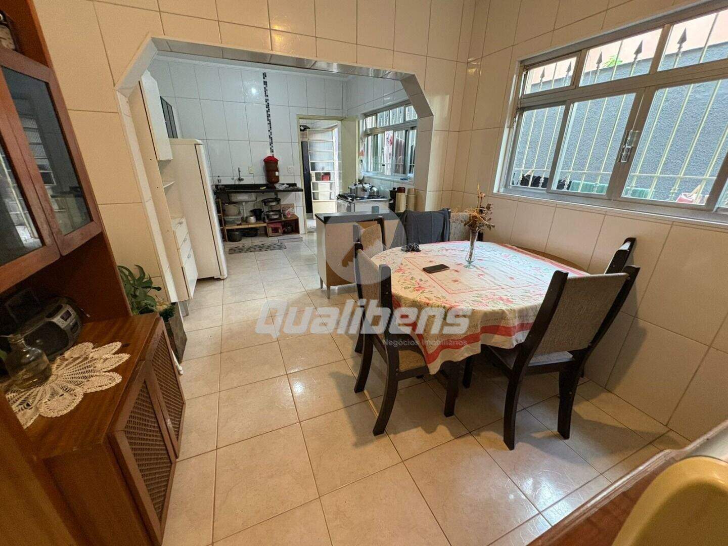 Casa à venda no Jardim Haydee: 