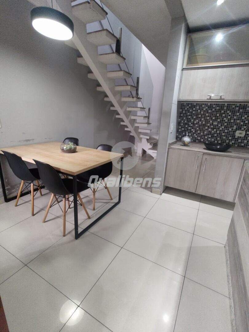 Sobrado à venda no Vila Ana: 