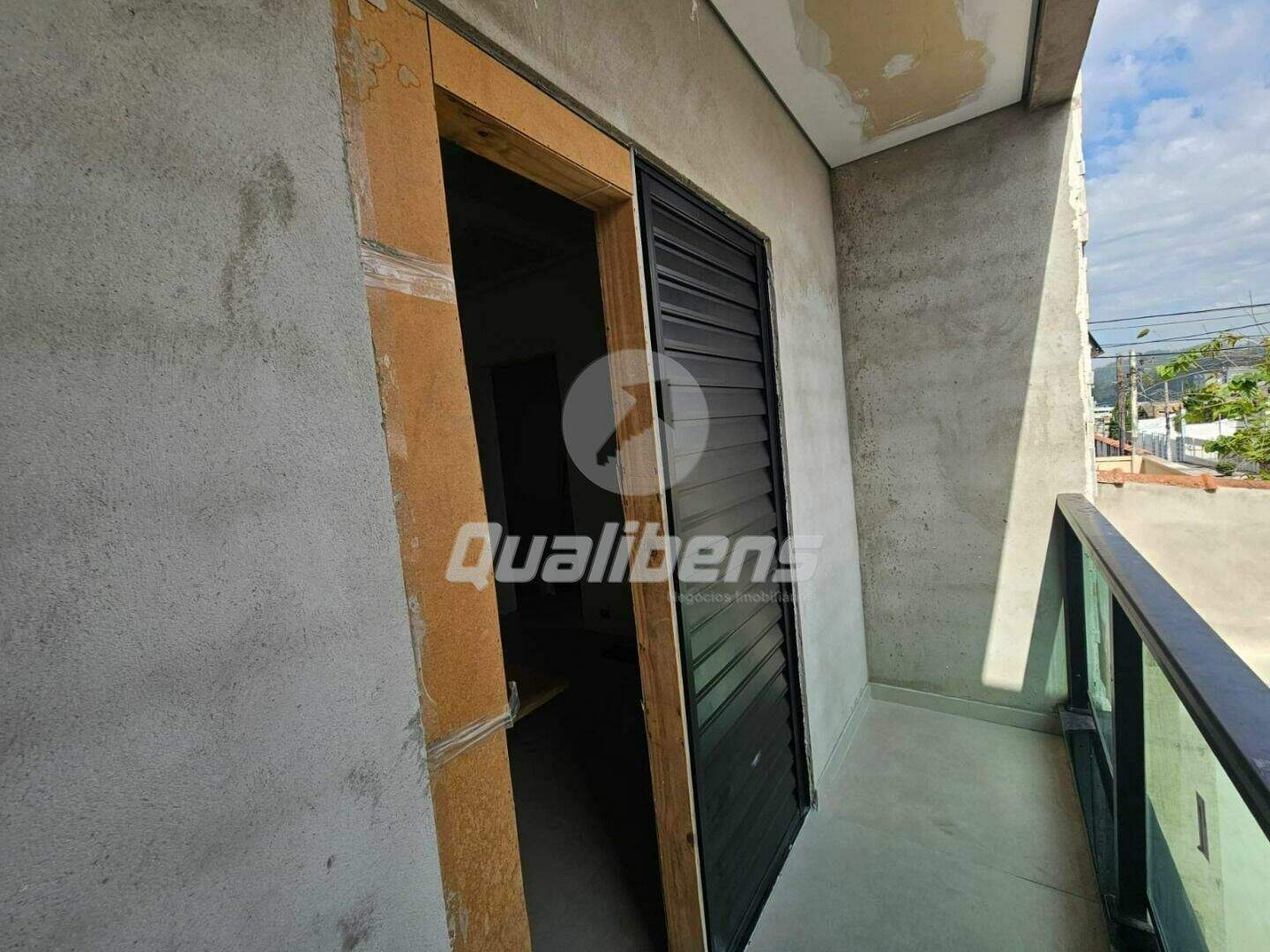 Sobrado à venda no Jardim Pedroso: 
