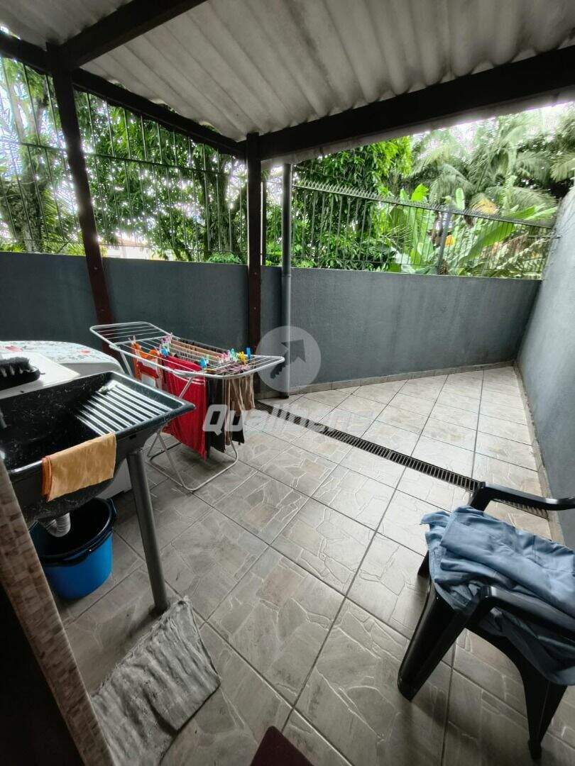 Sobrado à venda no Jardim Pedroso: 