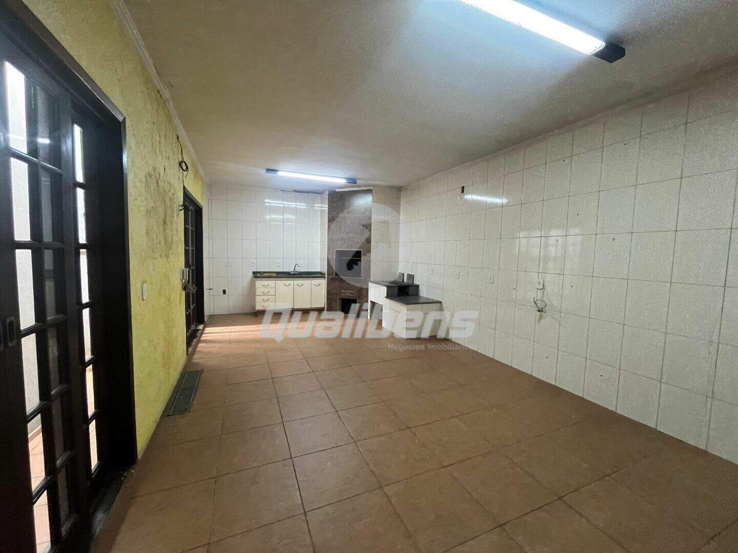 Sobrado à venda no Jardim Pilar: 