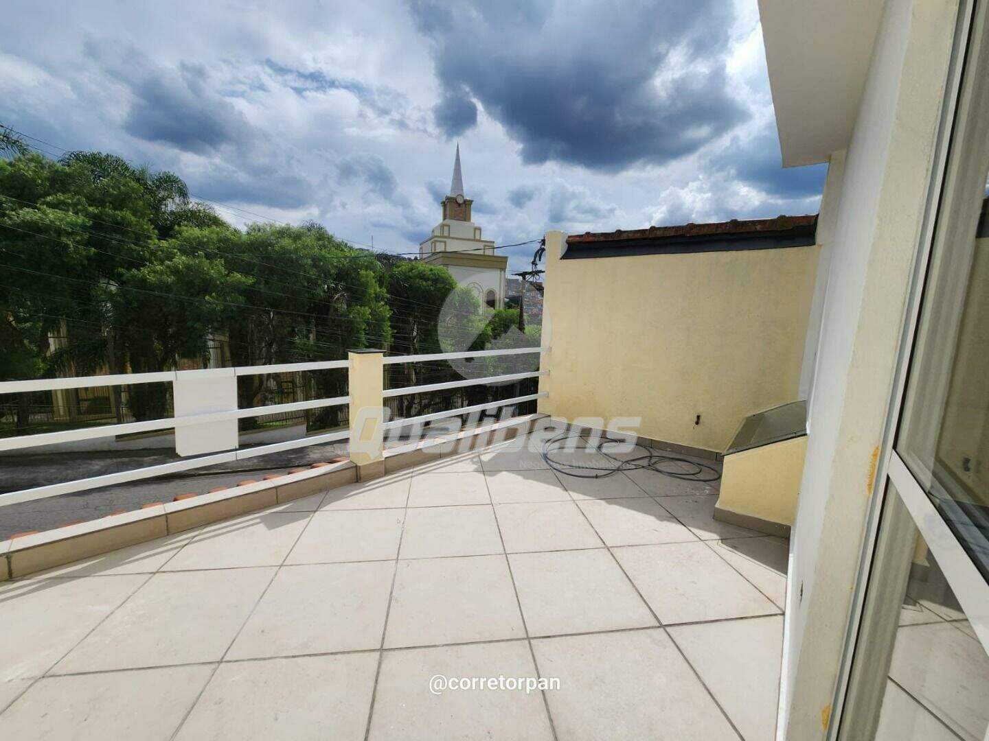 Sobrado à venda no Parque das Américas: 