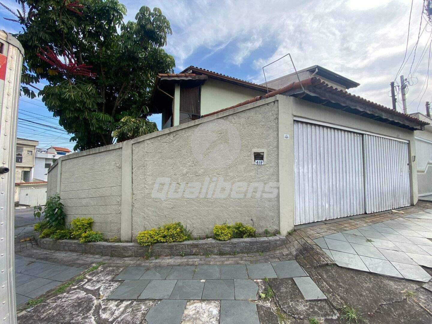 Sobrado à venda no Jardim Araguaia: 